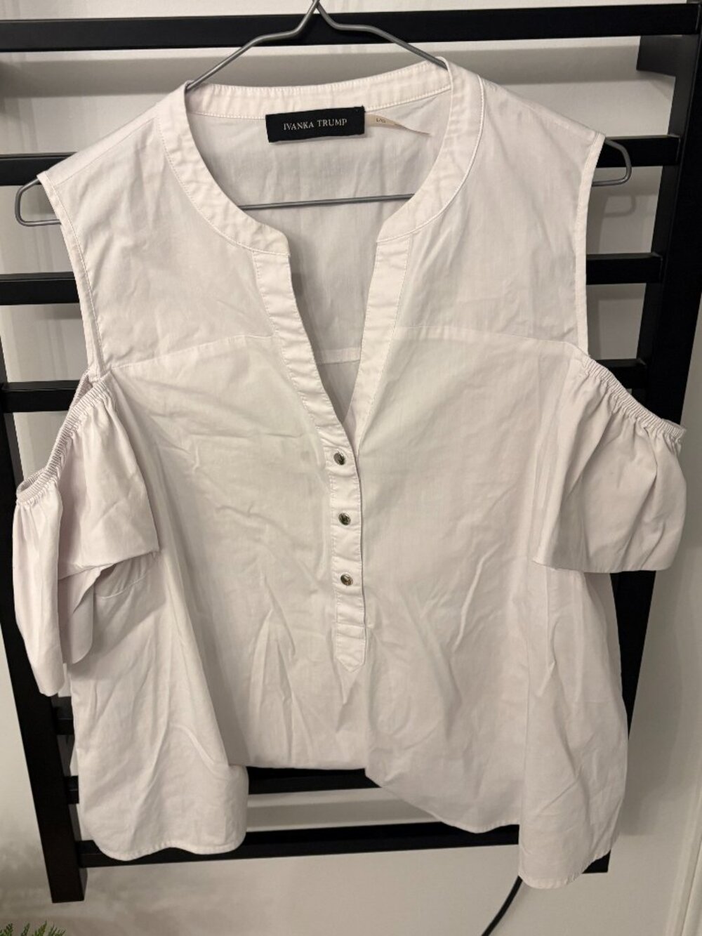 Ivanka Trump White Cold Shoulder Blouse | Size L